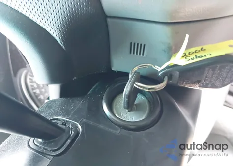 2006 Subaru Forester 2.5X z USA, uszkodzony, nr VIN JF1SG63676H740216